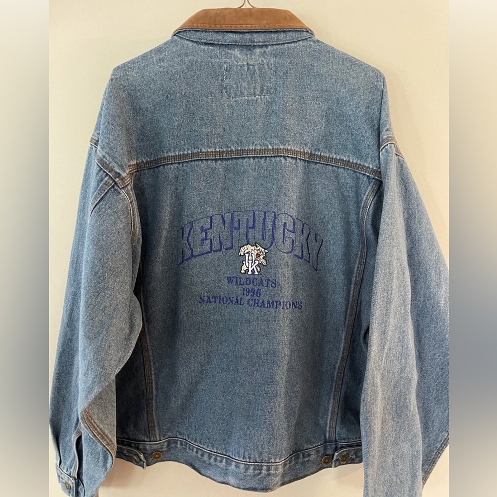 University Of Kentucky 1996 National Championship Denim Jacket Size Xl. Vintage